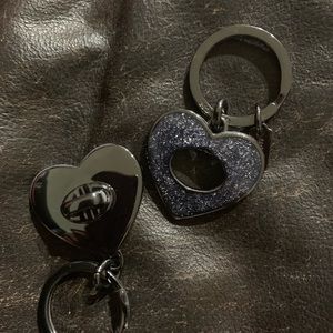 COACH Valet Heart Keychain